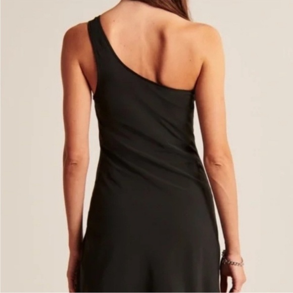 Abercrombie & Fitch One-Shoulder Traveler Mini Dress Built In Shorts - Picture 7 of 8